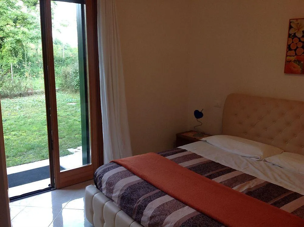 B&B A Casa Di Marta Каваллино 3*,