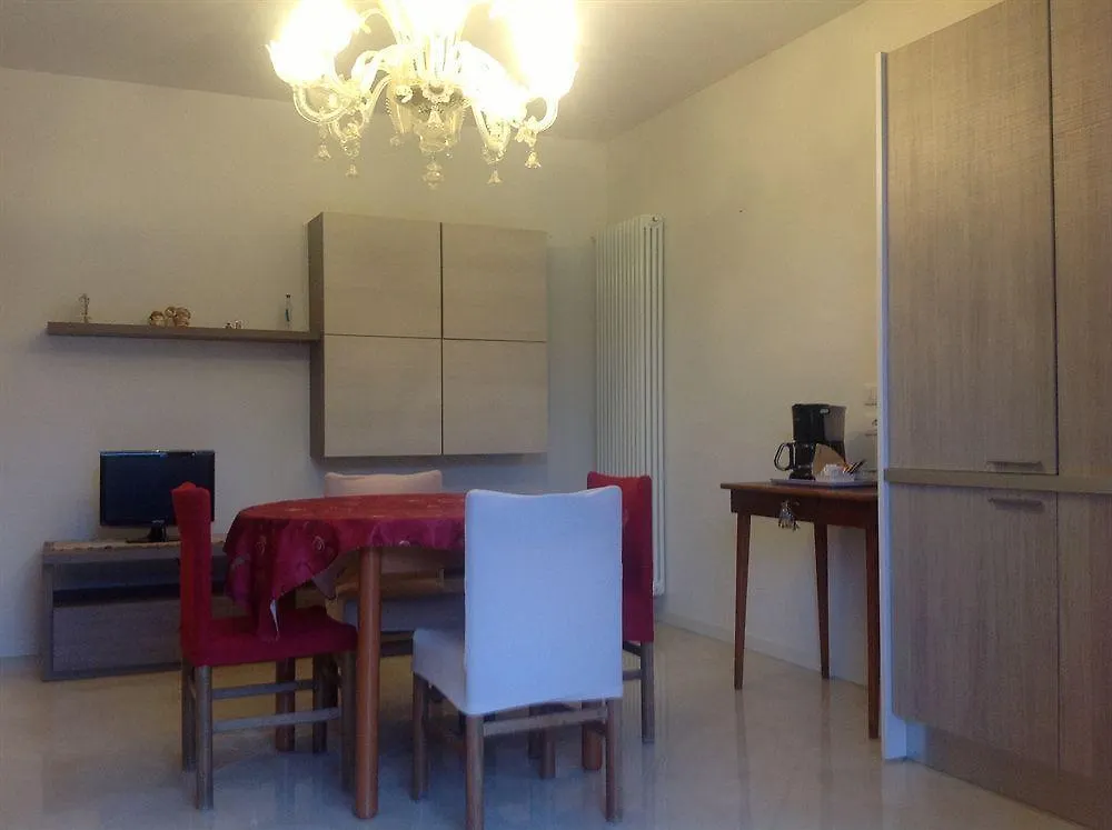 B&B A Casa Di Marta Каваллино Отель типа 